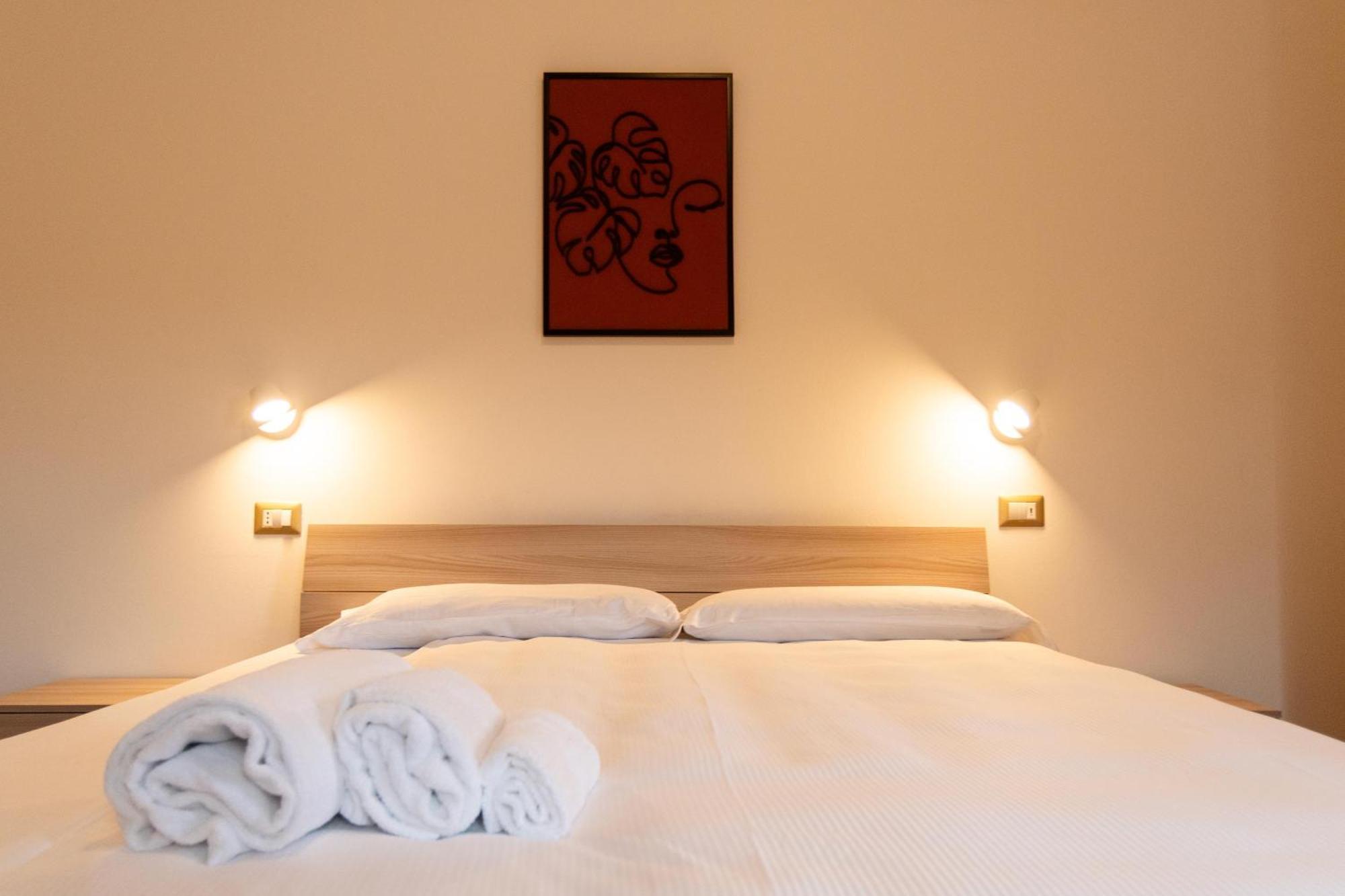 Vigneto - Italian Restaurant & B&B Villa Rosa Di Martinsicuro Ngoại thất bức ảnh
