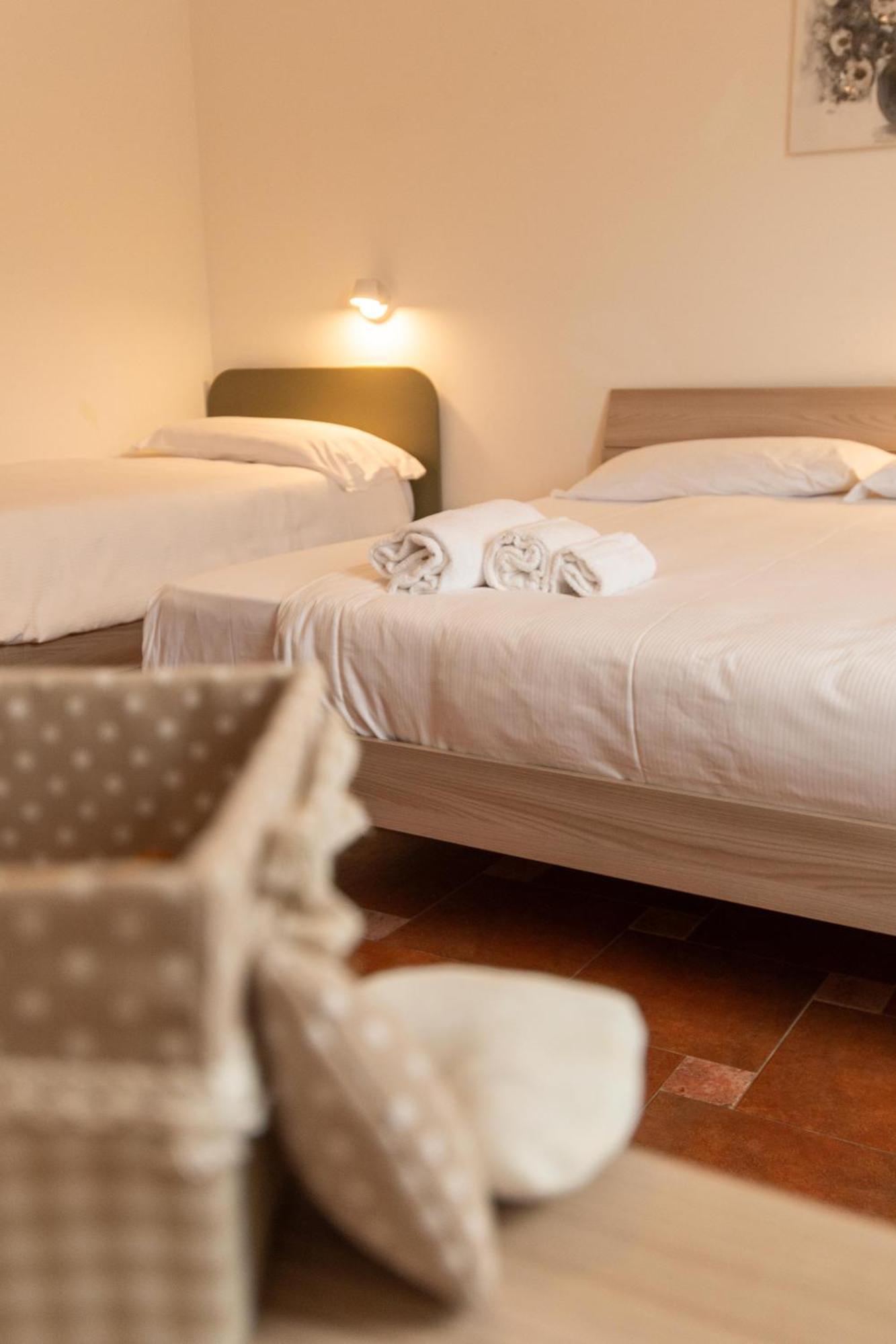 Vigneto - Italian Restaurant & B&B Villa Rosa Di Martinsicuro Ngoại thất bức ảnh