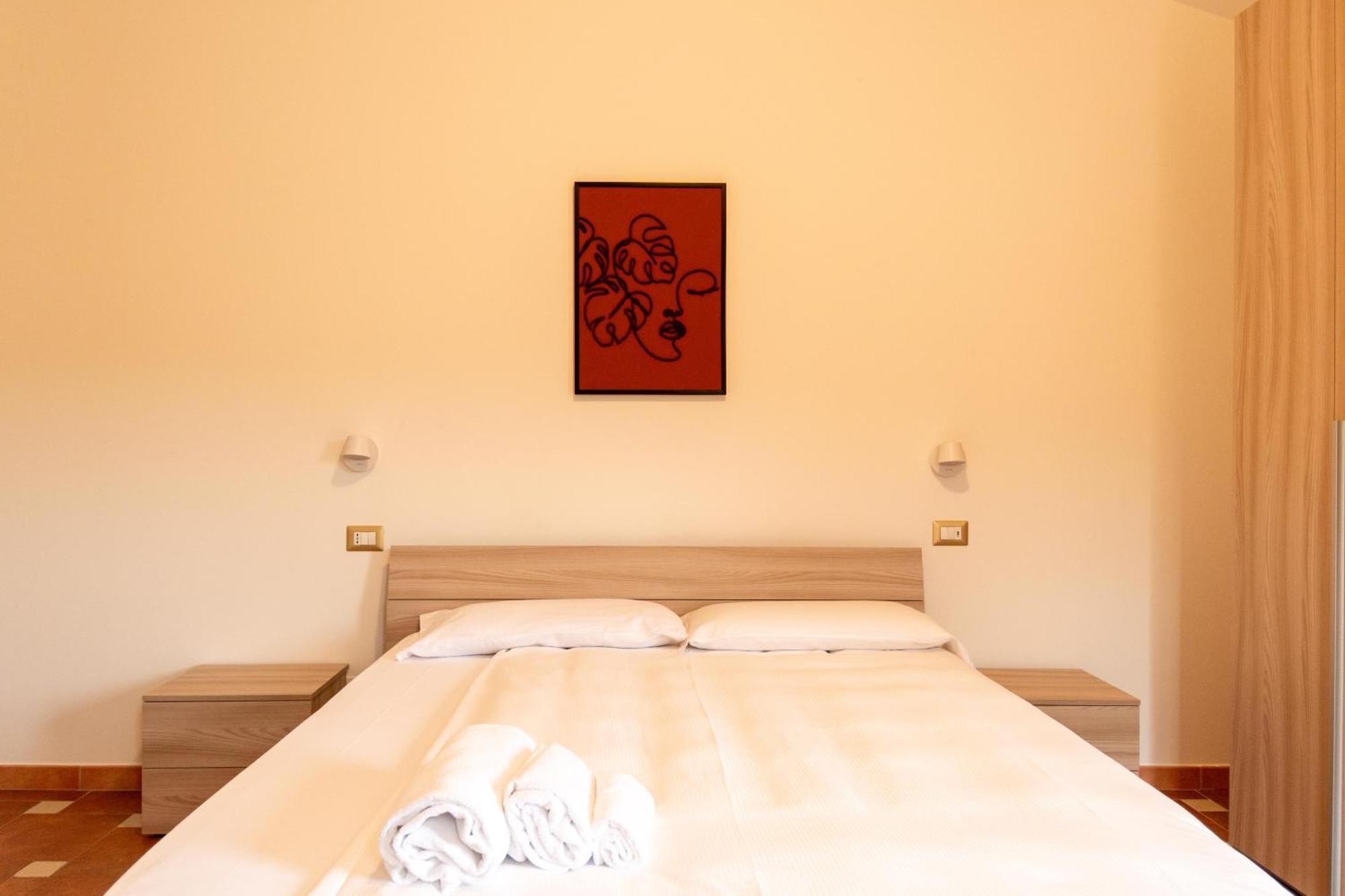 Vigneto - Italian Restaurant & B&B Villa Rosa Di Martinsicuro Ngoại thất bức ảnh