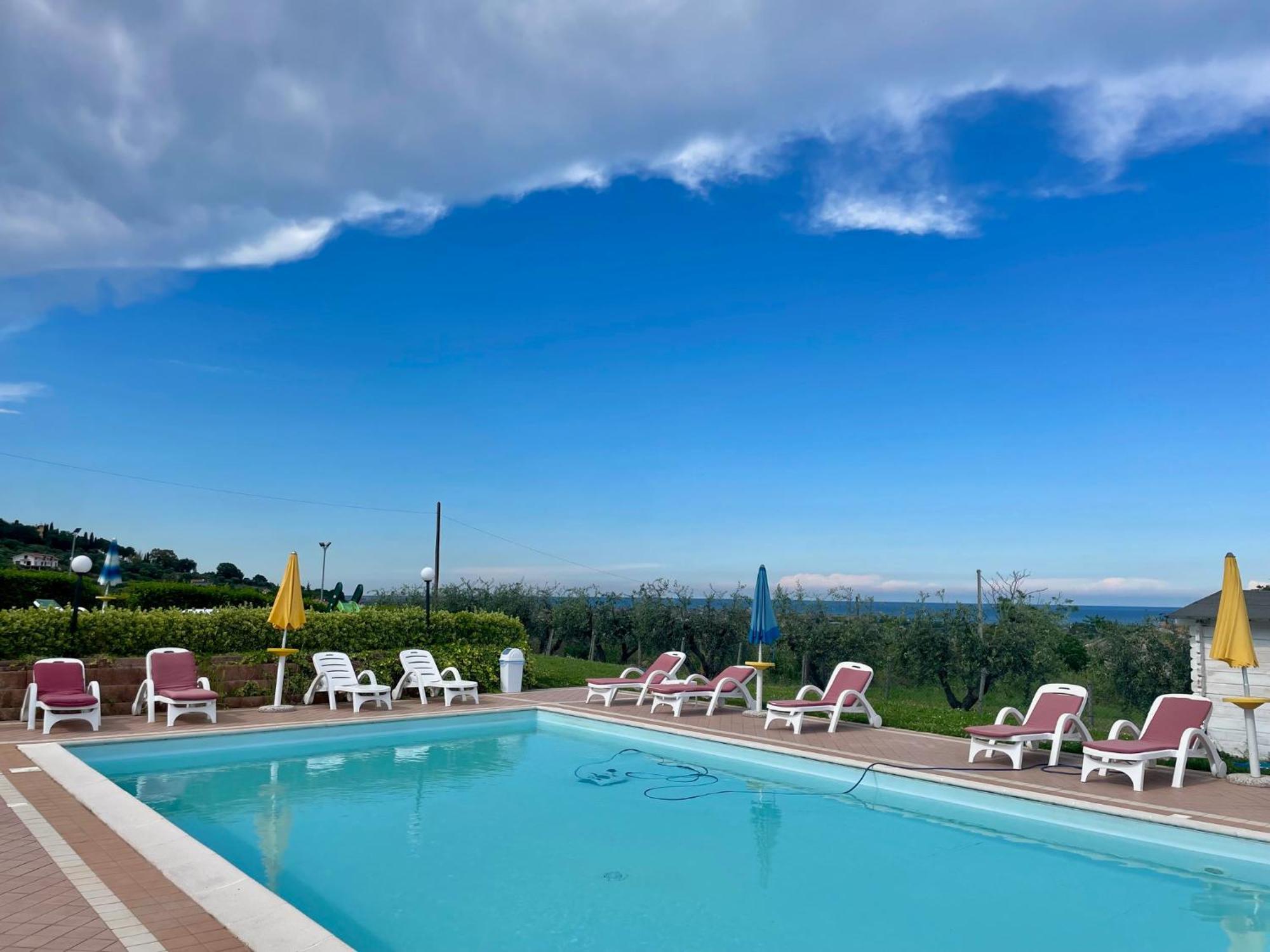 Vigneto - Italian Restaurant & B&B Villa Rosa Di Martinsicuro Ngoại thất bức ảnh
